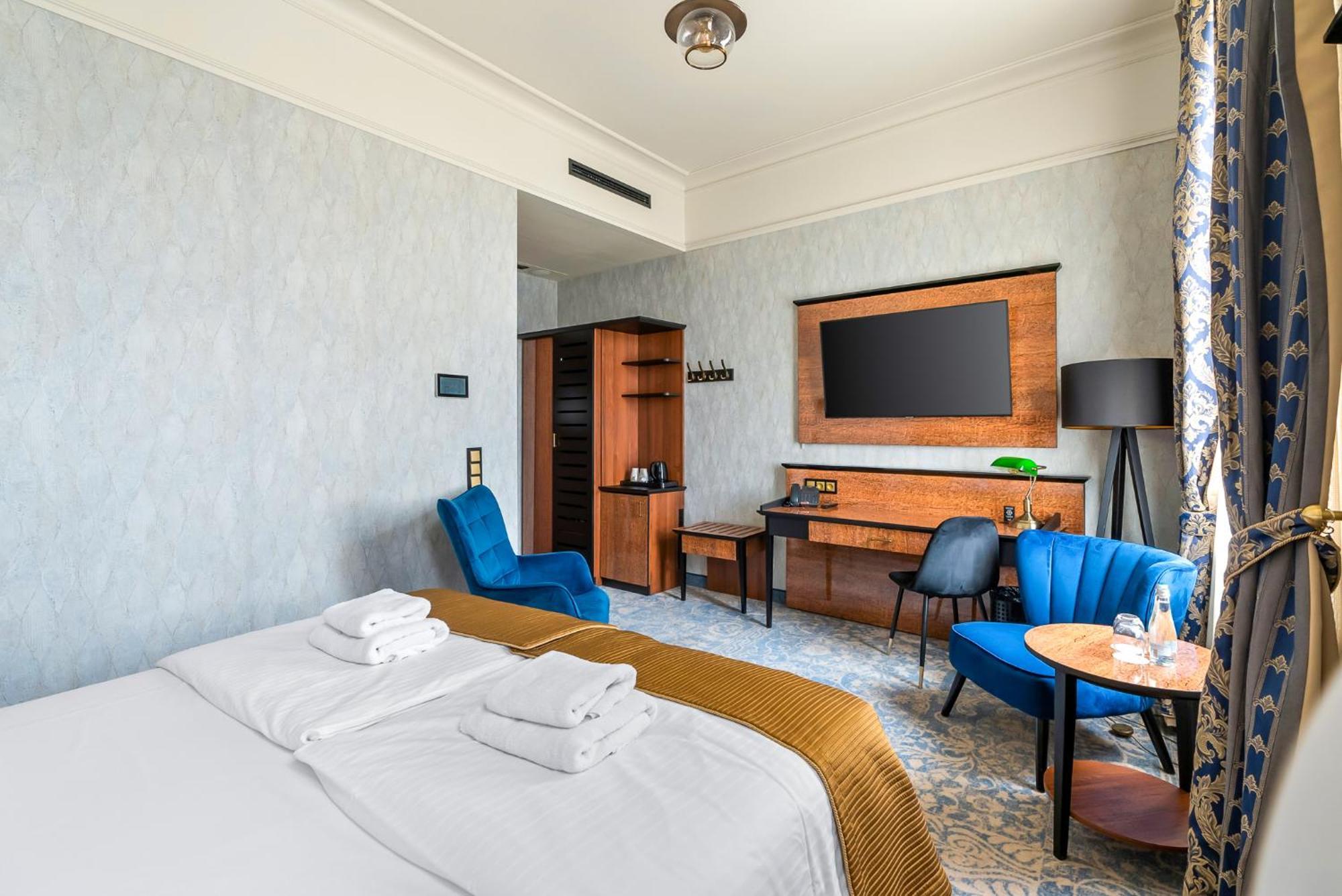 Hotel Diament Plaza Katowice Luaran gambar