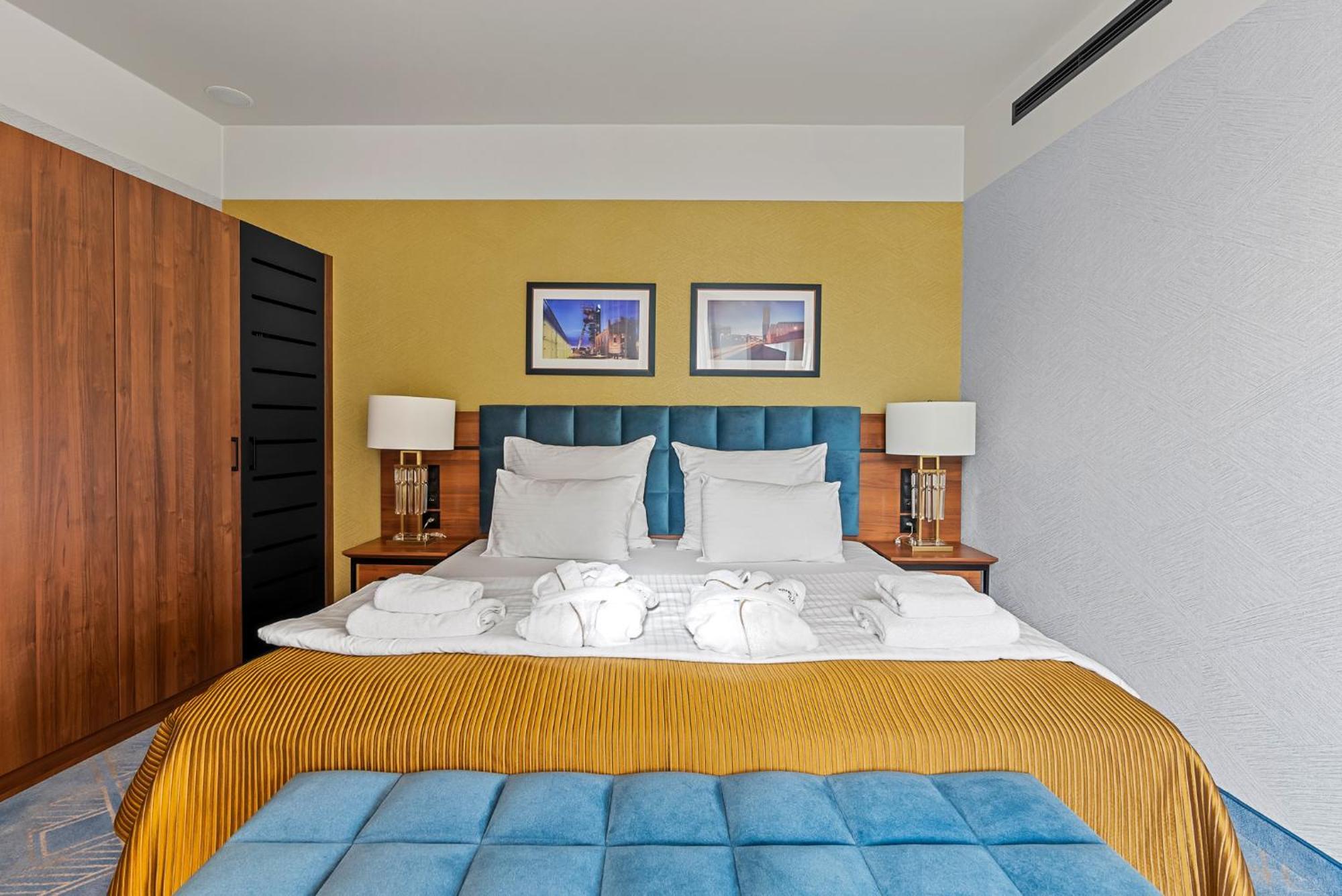 Hotel Diament Plaza Katowice Luaran gambar